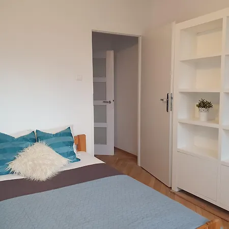 Apartmán Duze Mieszkanie - Bitwy Pod Plowcami *